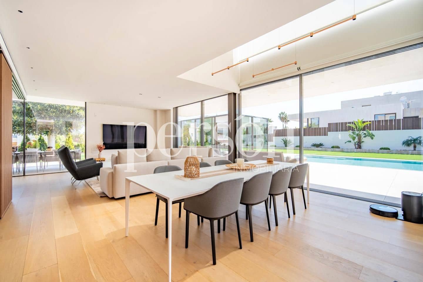 4 sovrum Villa till salu i Godella med pool garage - 2 900 000 € (Ref: 9634727)