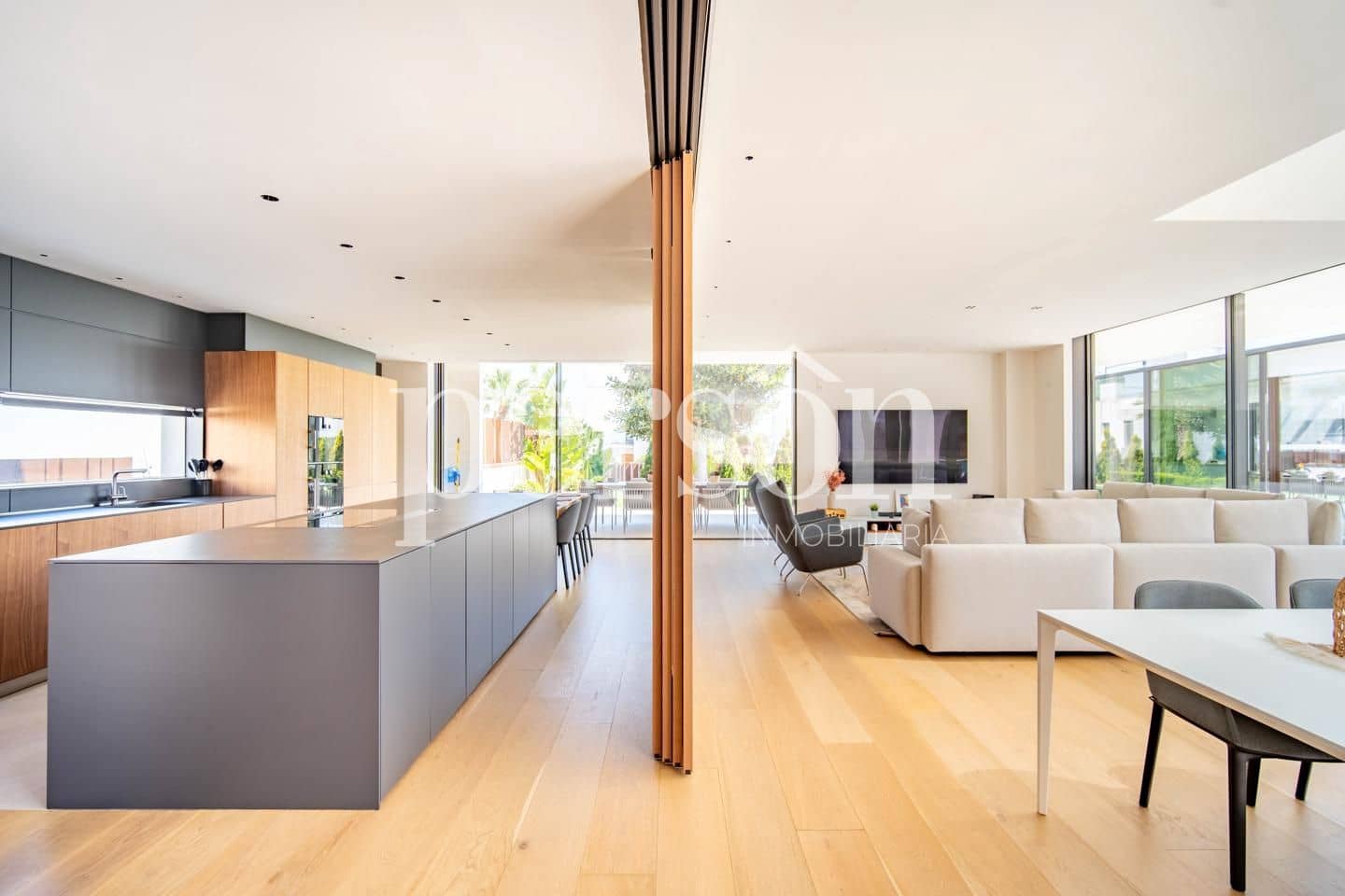 4 sovrum Villa till salu i Godella med pool garage - 2 900 000 € (Ref: 9634727)