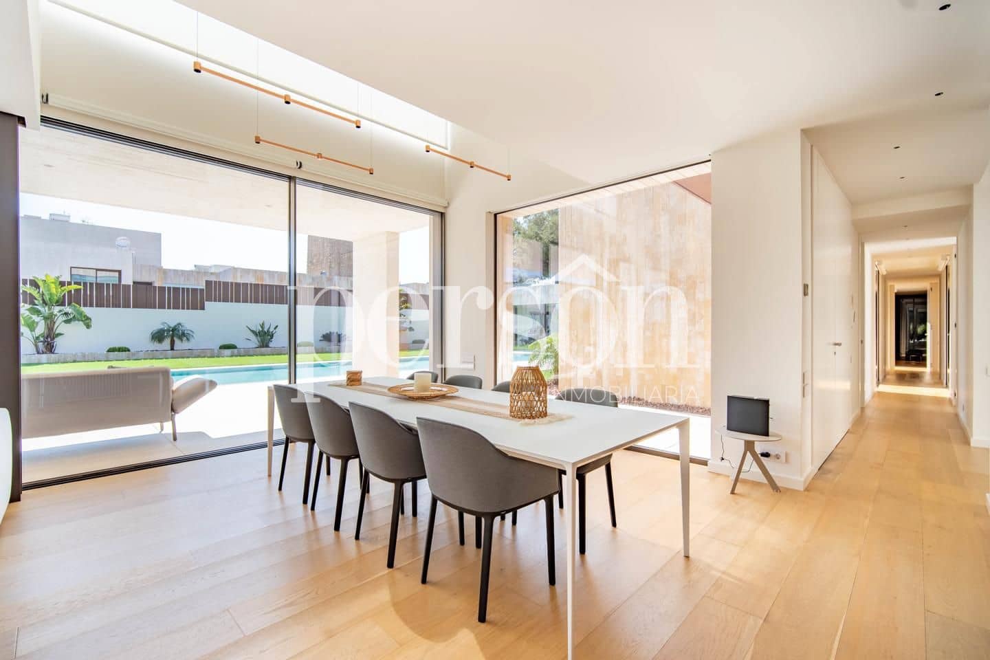 4 sovrum Villa till salu i Godella med pool garage - 2 900 000 € (Ref: 9634727)