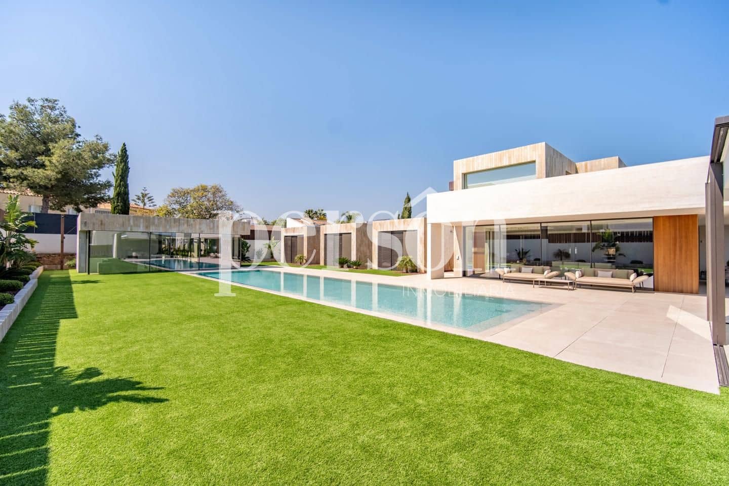 4 sovrum Villa till salu i Godella med pool garage - 2 900 000 € (Ref: 9634727)