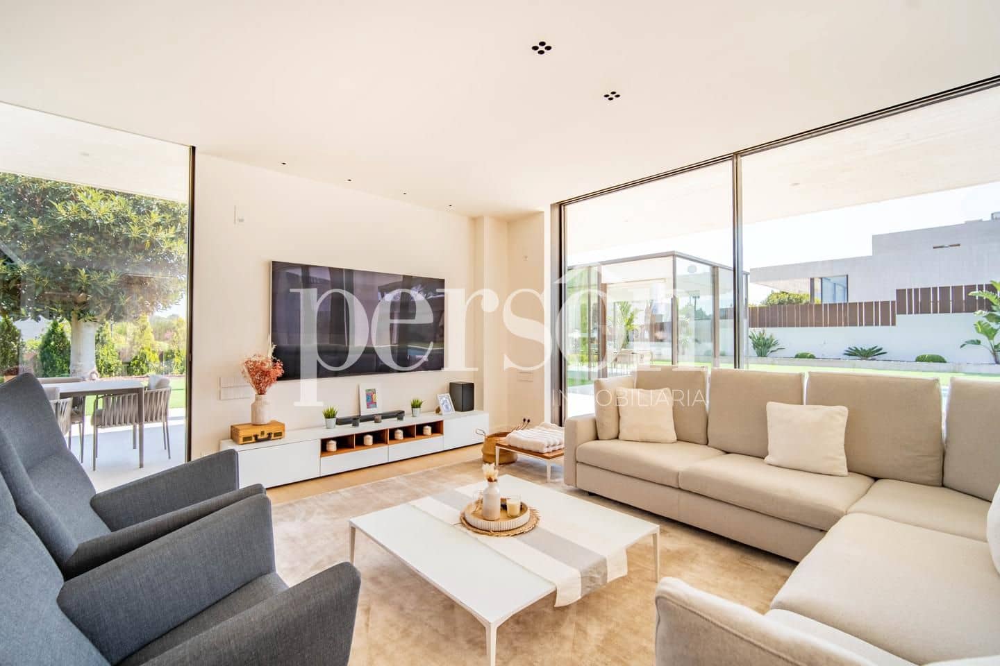 4 sovrum Villa till salu i Godella med pool garage - 2 900 000 € (Ref: 9634727)