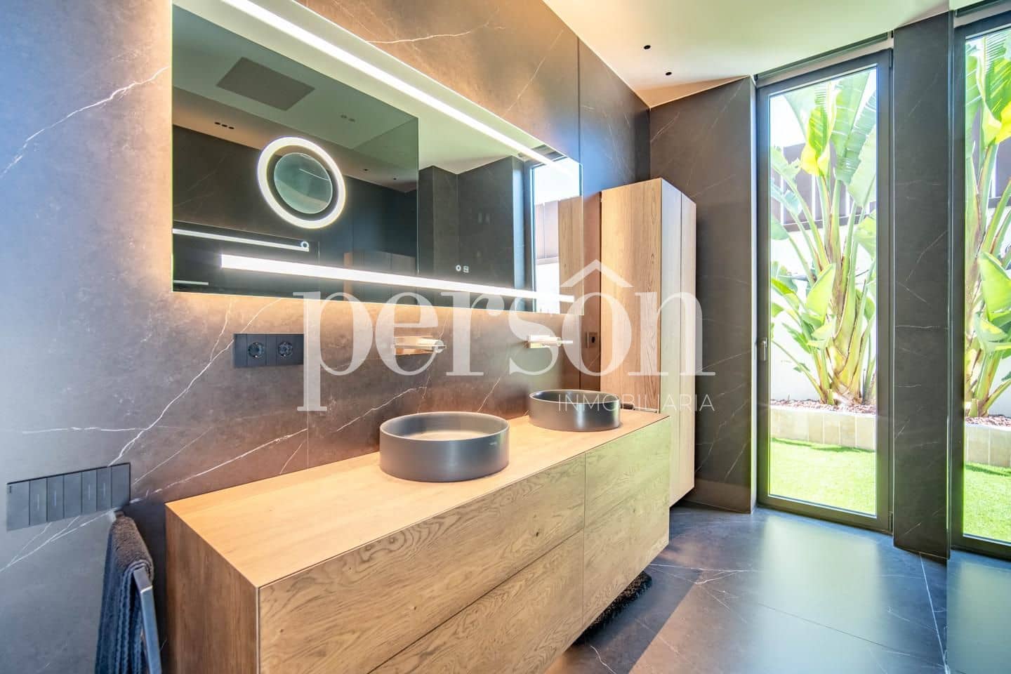 4 sovrum Villa till salu i Godella med pool garage - 2 900 000 € (Ref: 9634727)