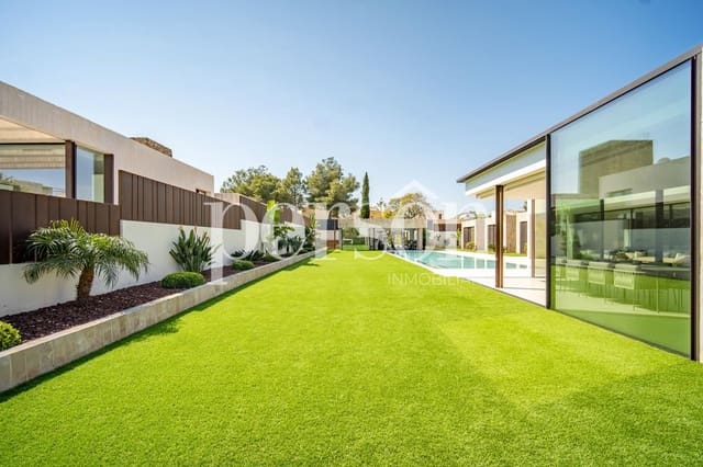 4 bedroom Villa for sale in Godella with pool garage - € 2,900,000 (Ref: 9634727)