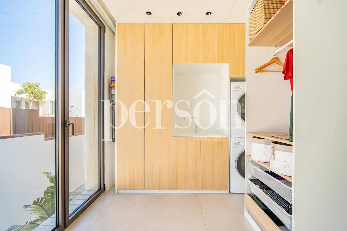 4 sovrum Villa till salu i Godella med pool garage - 2 900 000 € (Ref: 9634727)