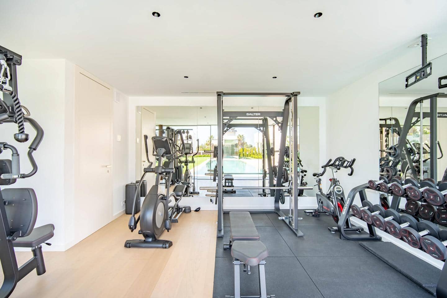 4 bedroom Villa for sale in Godella with pool garage - € 2,795,000 (Ref: 9634727)