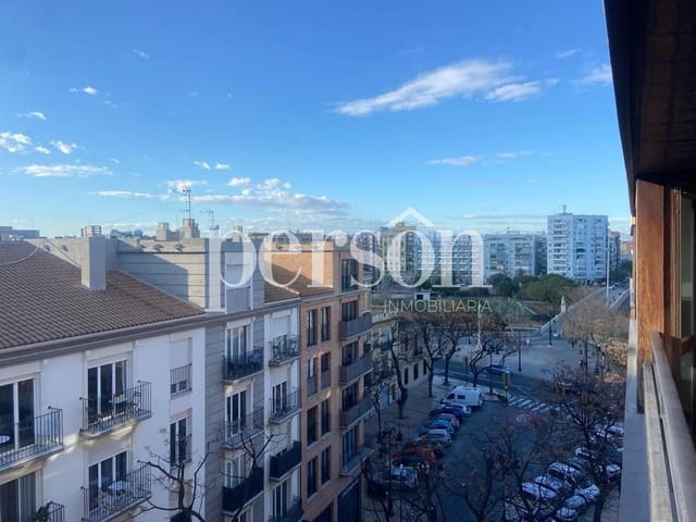 1 quarto Apartamento para arrendar em Marxalenes, Valência cidade com garagem - 2 100 € (Ref: 9819759)