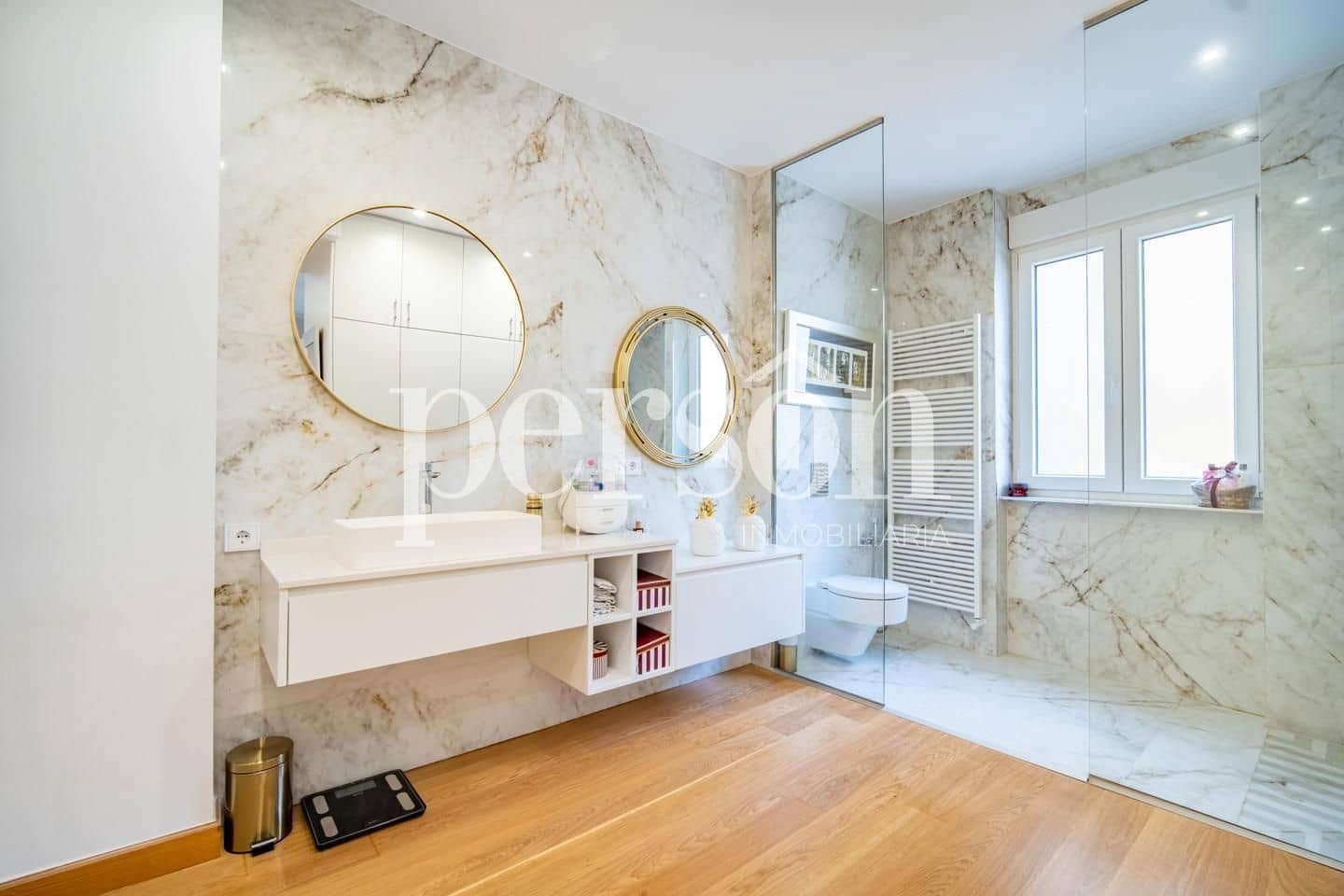 4 bedroom Flat for sale in Valencia city - € 930,000 (Ref: 9844204)