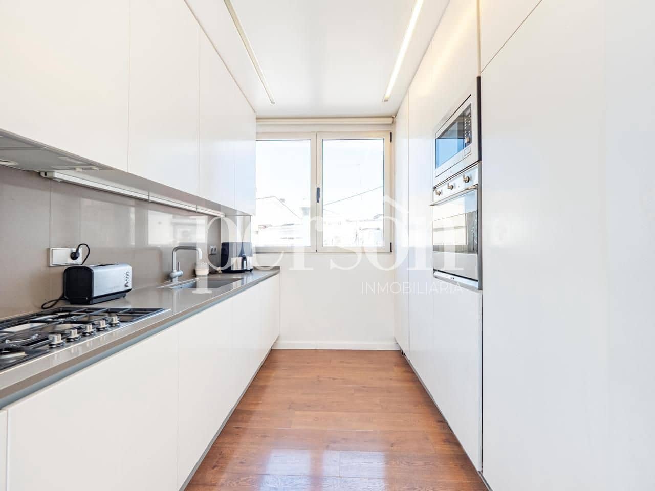 3 bedroom Flat for sale in Valencia city - € 1,200,000 (Ref: 9854399)