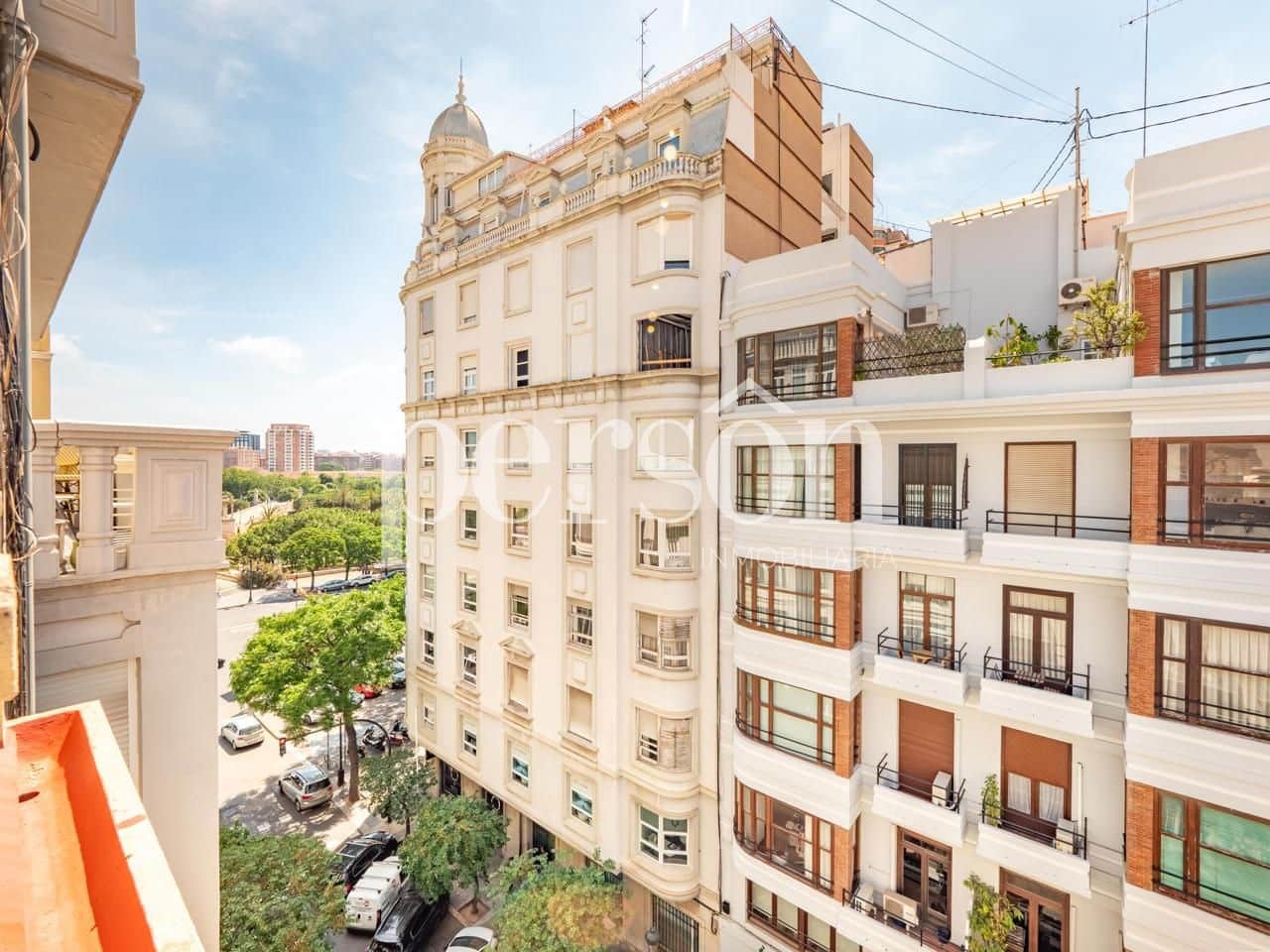 3 bedroom Flat for sale in Valencia city - € 1,200,000 (Ref: 9854399)