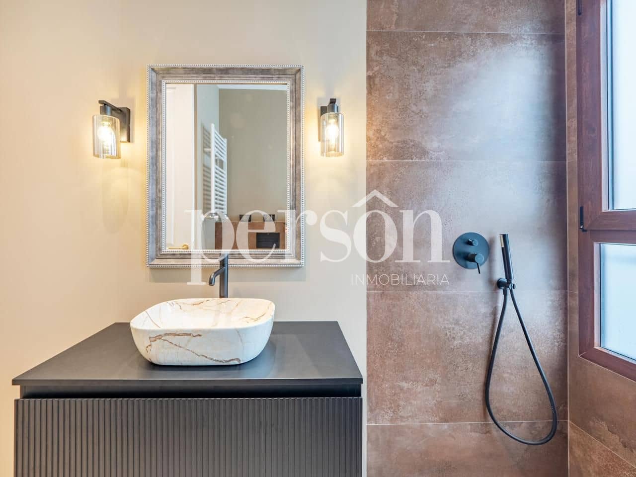 3 slaapkamer Flat te koop in Valencia stad - € 950.000 (Ref: 9865934)