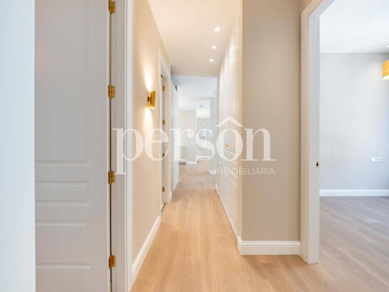 3 slaapkamer Flat te koop in Valencia stad - € 950.000 (Ref: 9865934)