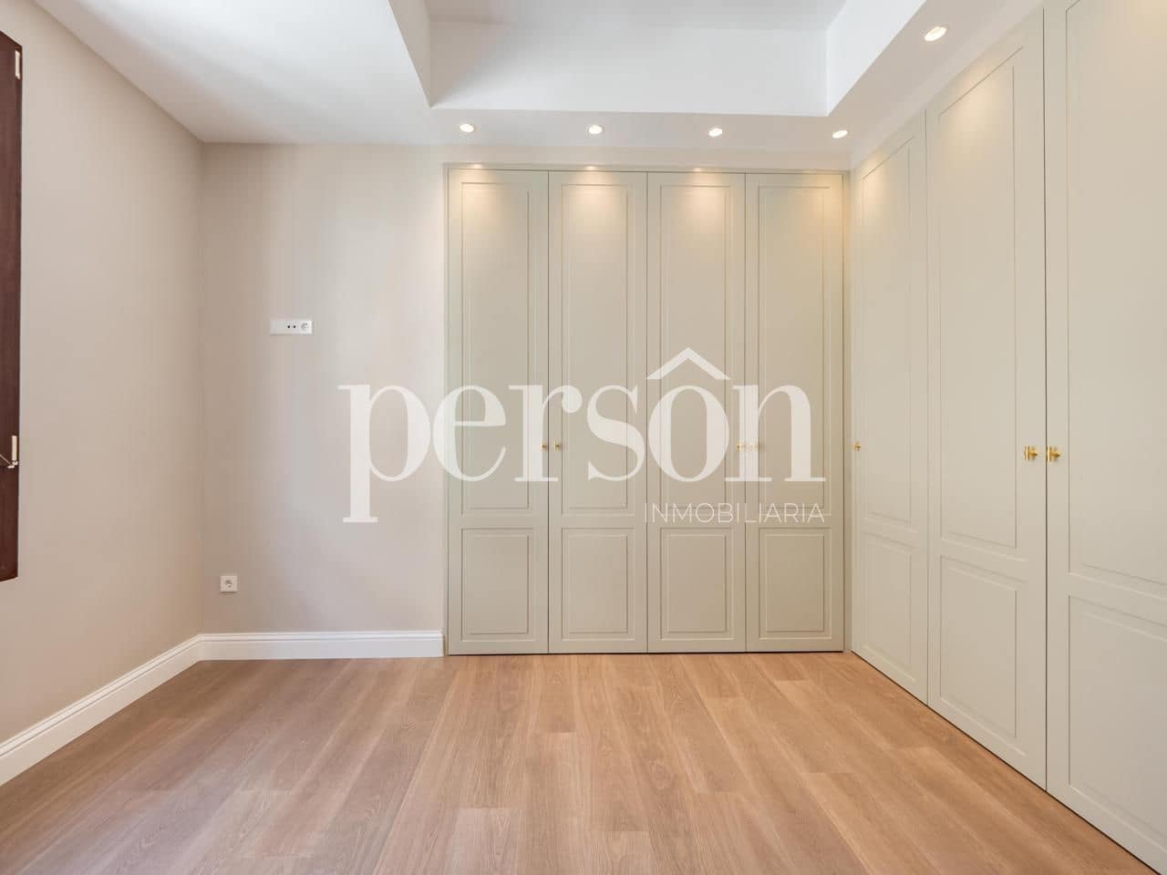 3 slaapkamer Flat te koop in Valencia stad - € 950.000 (Ref: 9865934)