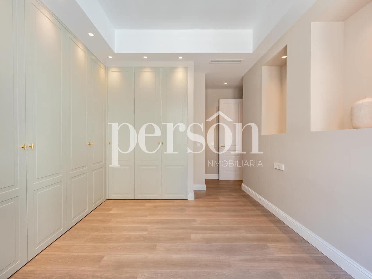 3 slaapkamer Flat te koop in Valencia stad - € 950.000 (Ref: 9865934)
