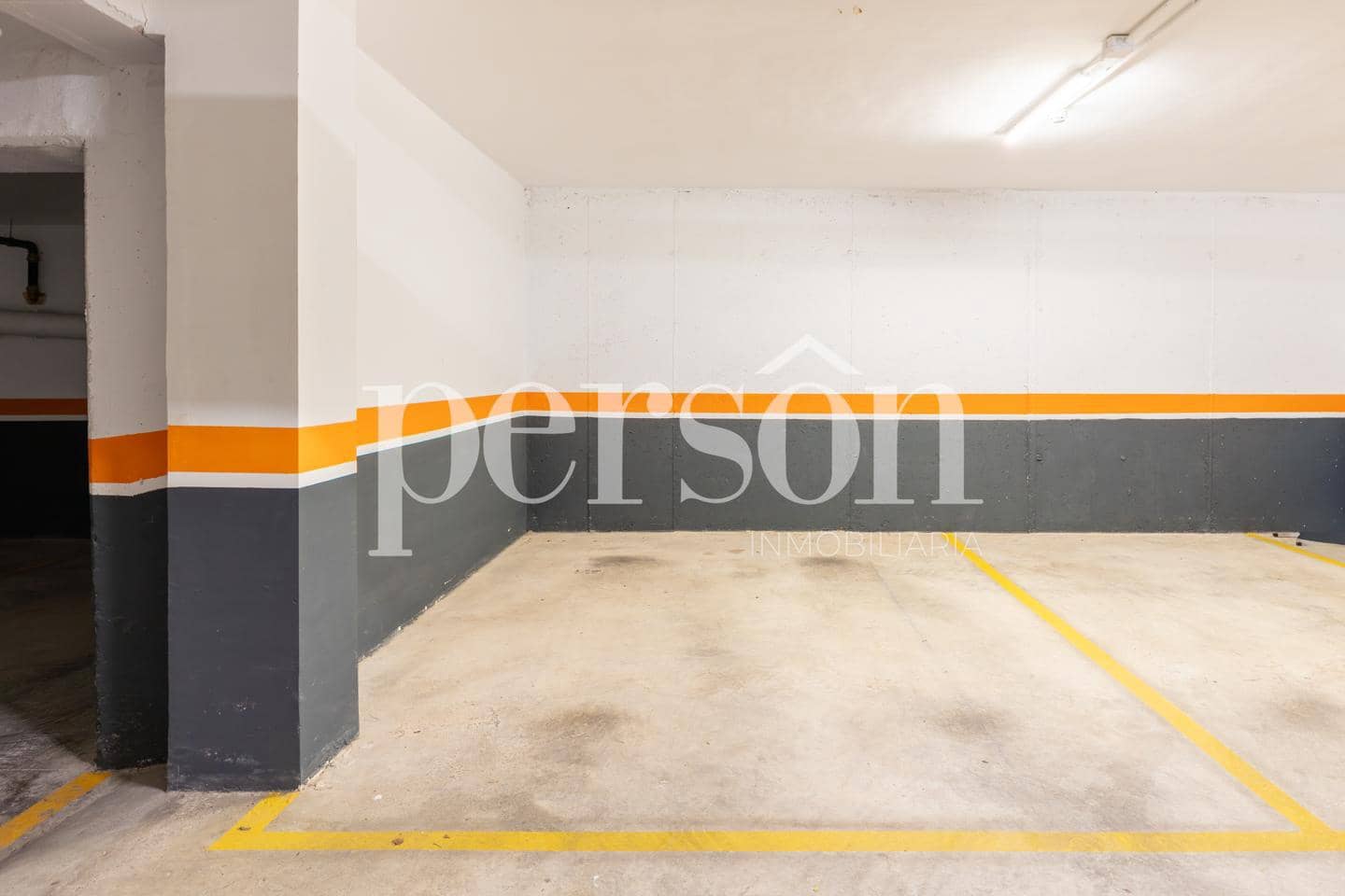 3 makuuhuone Asunto myytävänä paikassa Torrent mukana uima-altaan 
autotalli - 460 000 € (Ref: 9877616)