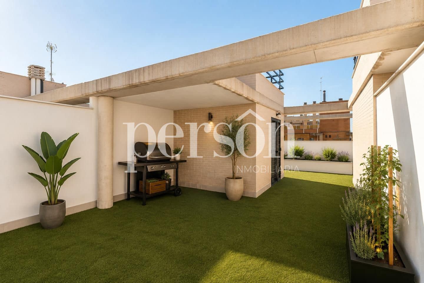 3 sypialnia Mieszkanie na sprzedaż w Torrent z basenem garażem - 460 000 € (Ref: 9877616)