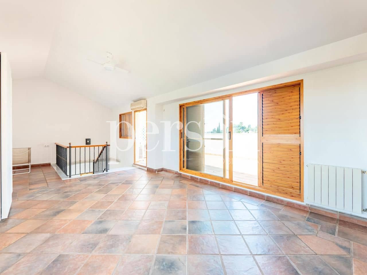 5 slaapkamer Villa te koop in Rocafort met zwembad garage - € 995.000 (Ref: 9882421)