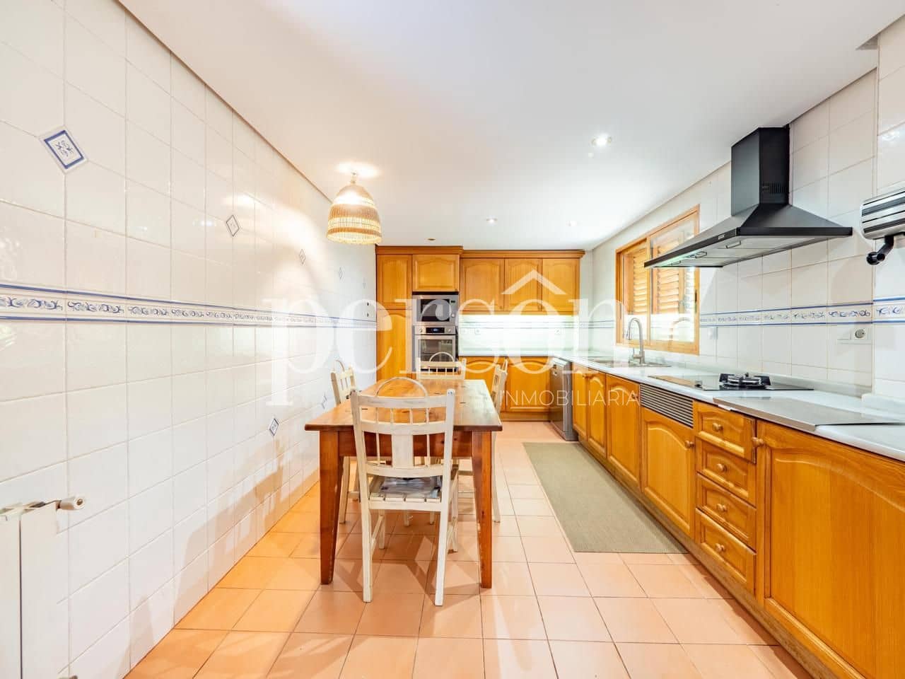 5 slaapkamer Villa te koop in Rocafort met zwembad garage - € 995.000 (Ref: 9882421)