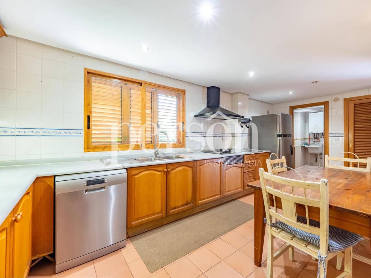 5 slaapkamer Villa te koop in Rocafort met zwembad garage - € 995.000 (Ref: 9882421)