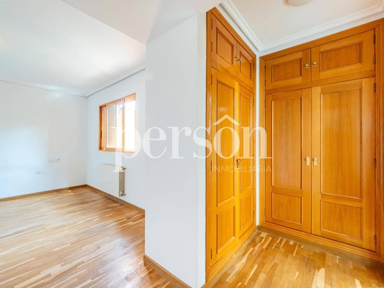 5 slaapkamer Villa te koop in Rocafort met zwembad garage - € 995.000 (Ref: 9882421)