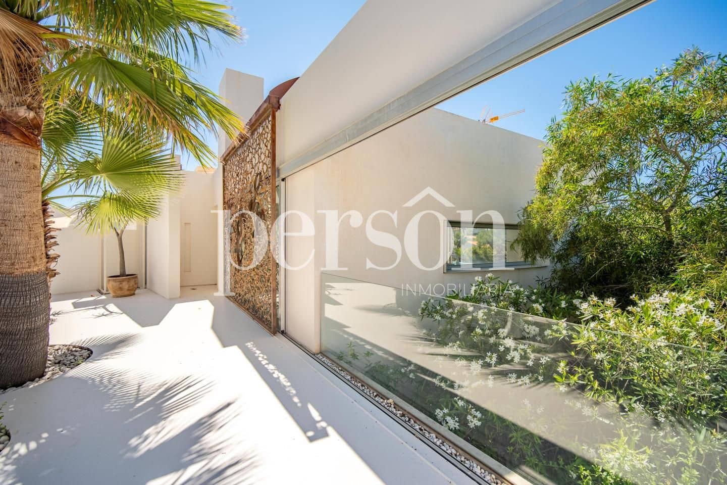 3 soverom Villa til salgs i Javea / Xabia med svømmebasseng garasje - € 2 200 000 (Ref: 9882422)