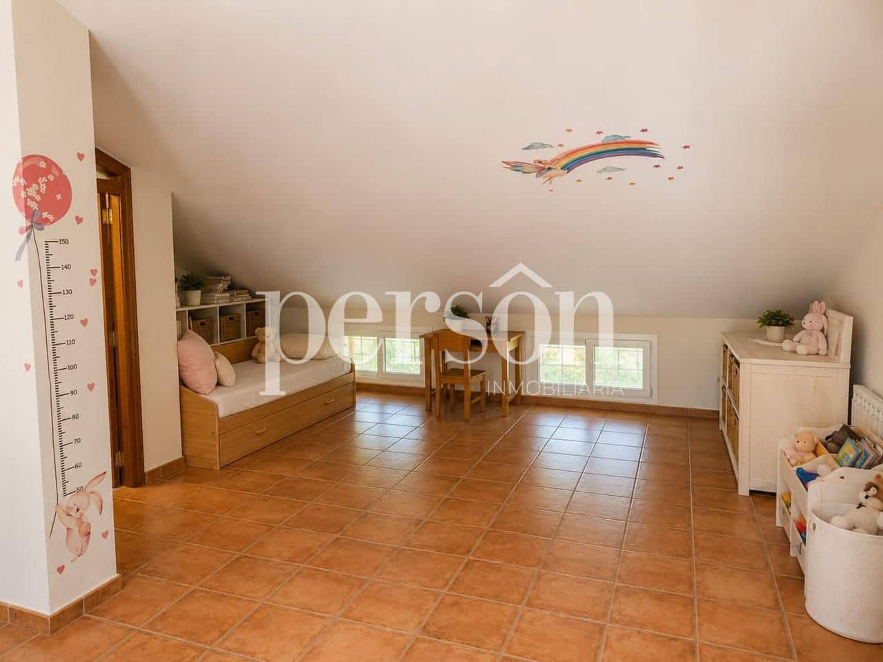 4 bedroom Villa for sale in Betera with pool garage - € 1,500,000 (Ref: 9895363)
