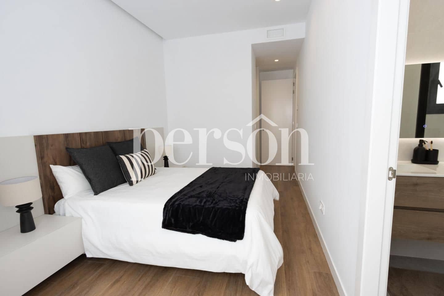 4 Zimmer Wohnung zu verkaufen in Valencia Stadt - 1.200.000 € (Ref: 9946003)