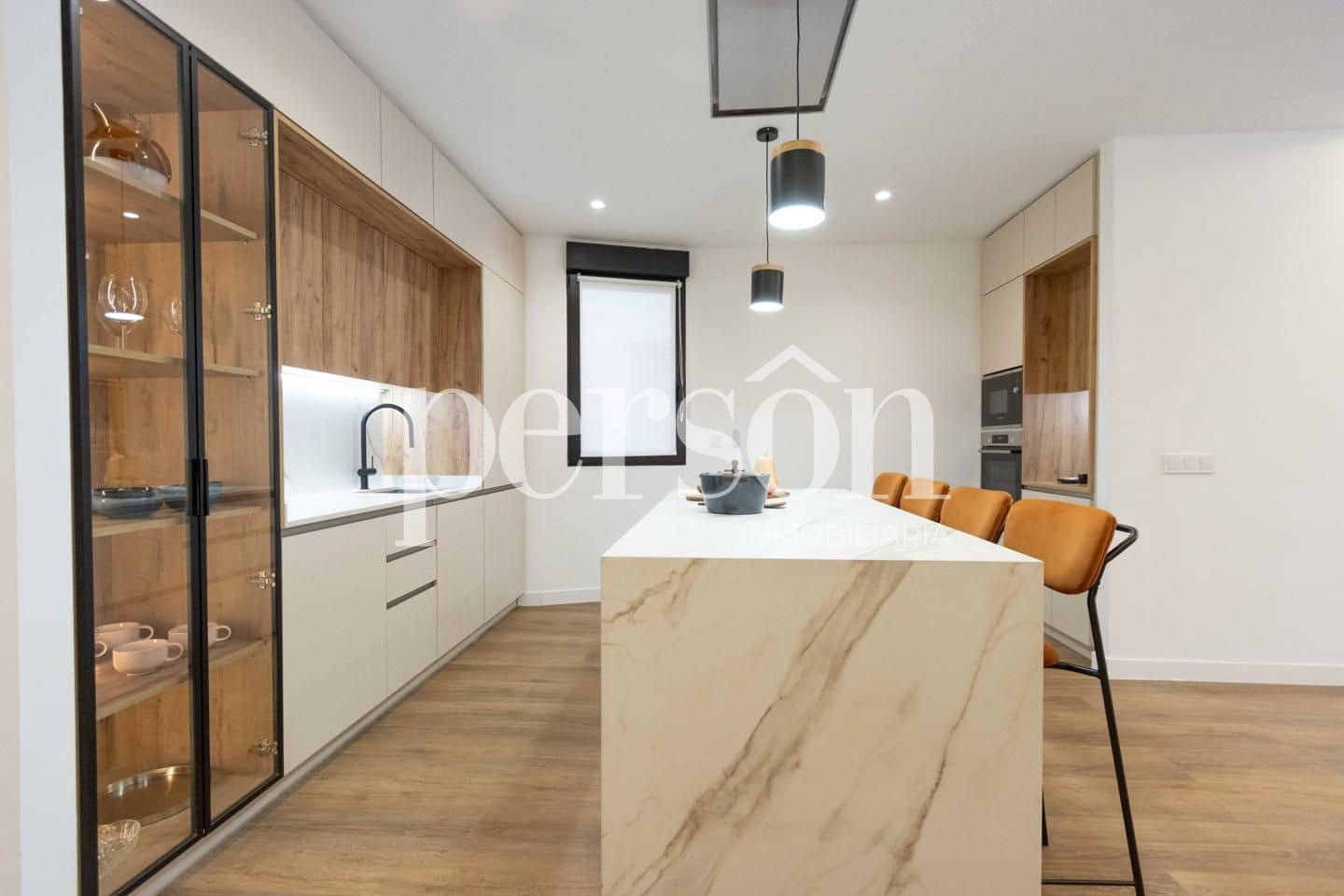 4 Zimmer Wohnung zu verkaufen in Valencia Stadt - 1.200.000 € (Ref: 9946003)