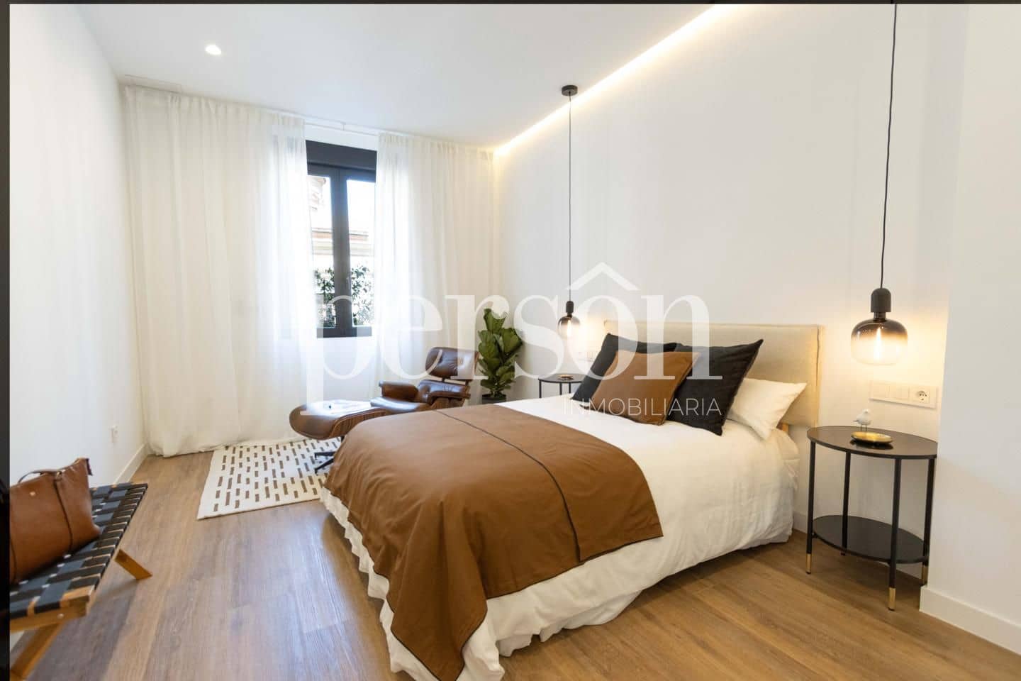 4 Zimmer Wohnung zu verkaufen in Valencia Stadt - 1.200.000 € (Ref: 9946003)