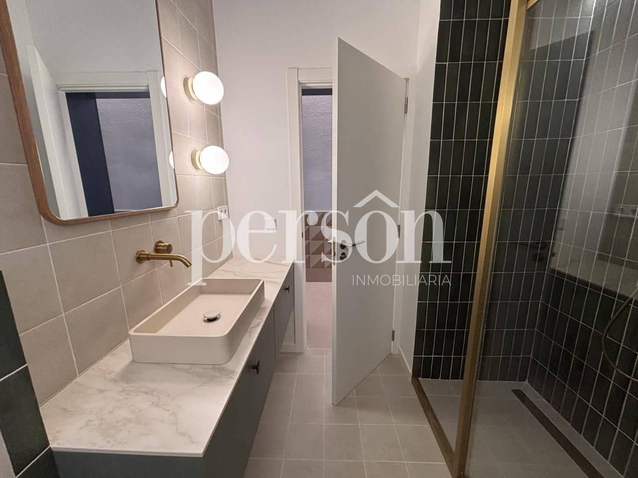 3 slaapkamer Flat te koop in Valencia stad - € 590.000 (Ref: 9964422)