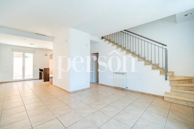 4 soverom Villa til salgs i Campanar, Valencia by med garasje - € 655 000 (Ref: 9975822)