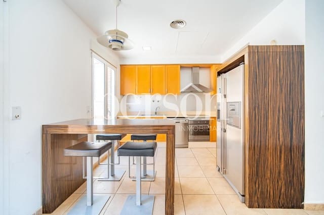 4 soverom Villa til salgs i Campanar, Valencia by med garasje - € 655 000 (Ref: 9975822)