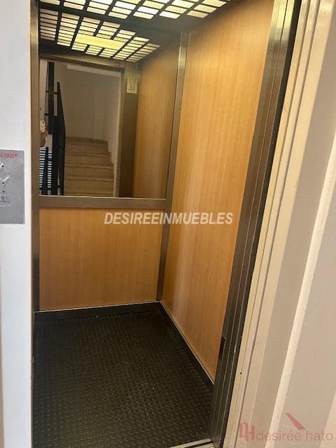2 bedroom Flat for sale in Valencia city - € 450,000 (Ref: 10034682)