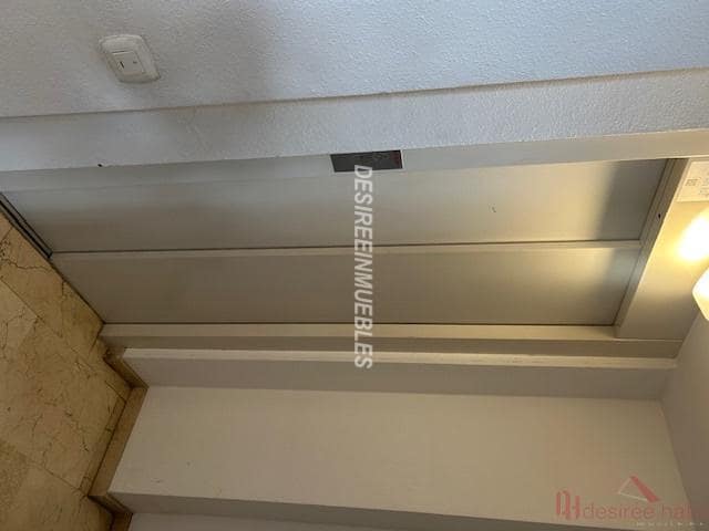 2 bedroom Flat for sale in Valencia city - € 450,000 (Ref: 10034682)
