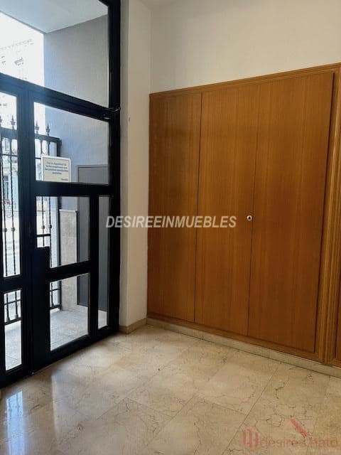 2 bedroom Flat for sale in Valencia city - € 450,000 (Ref: 10034682)