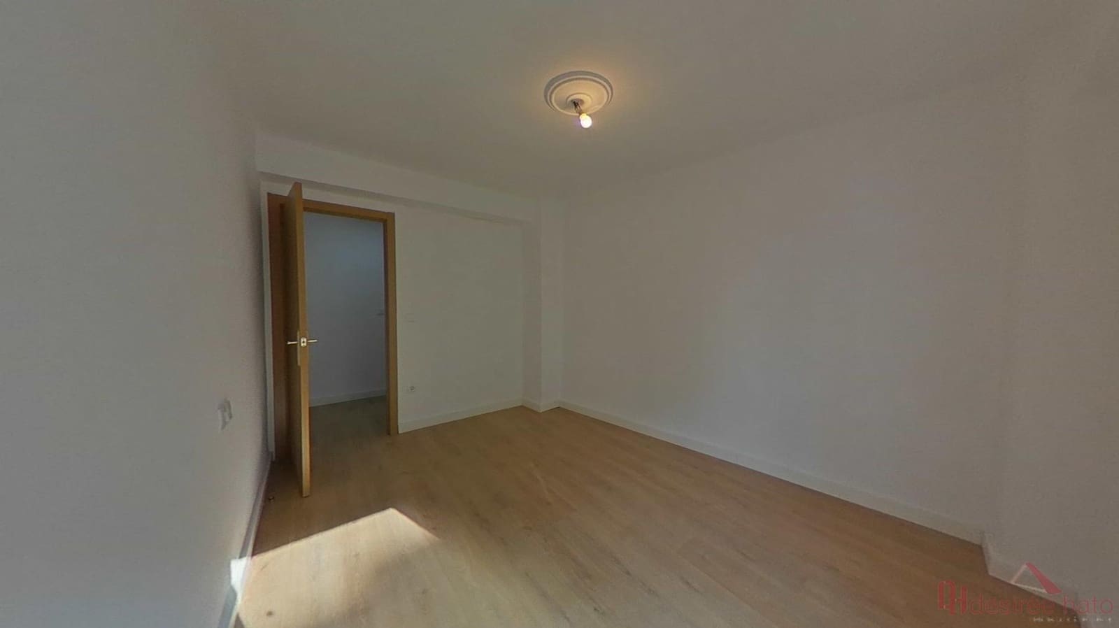 3 slaapkamer Flat te koop in Valencia stad - € 226.000 (Ref: 10044989)