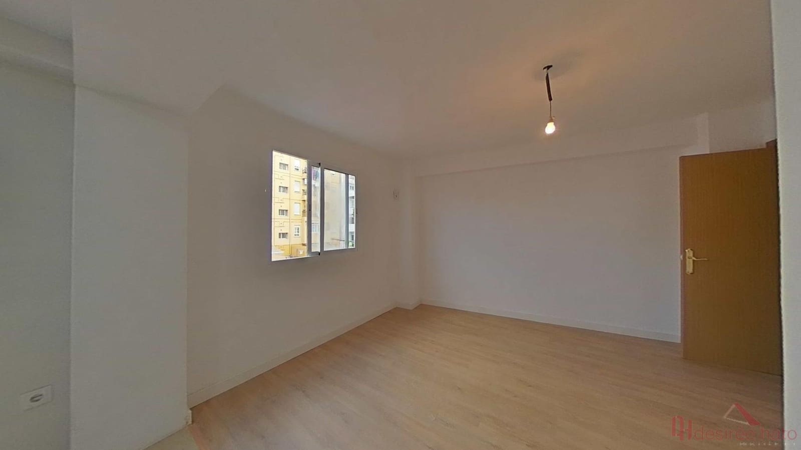 3 slaapkamer Flat te koop in Valencia stad - € 226.000 (Ref: 10044989)