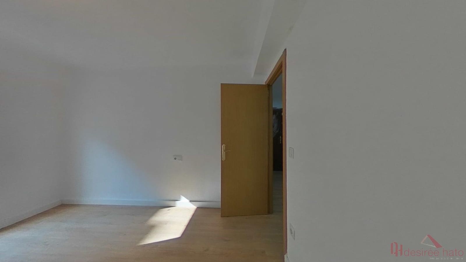 3 slaapkamer Flat te koop in Valencia stad - € 226.000 (Ref: 10044989)
