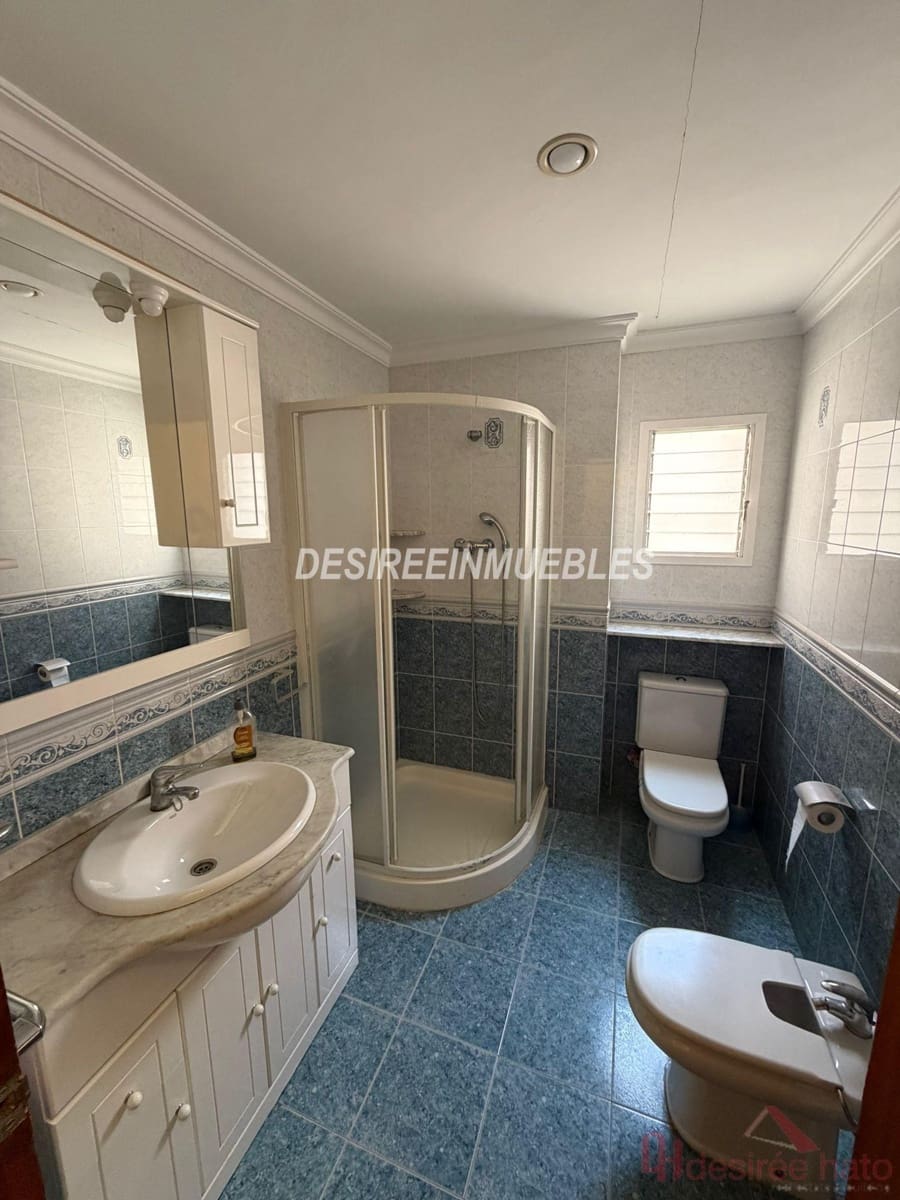 Local Comercial en Manises en venta - 450.000 € (Ref: 10062938)