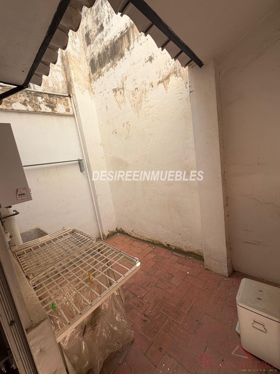 Local Comercial en Manises en venta - 450.000 € (Ref: 10062938)