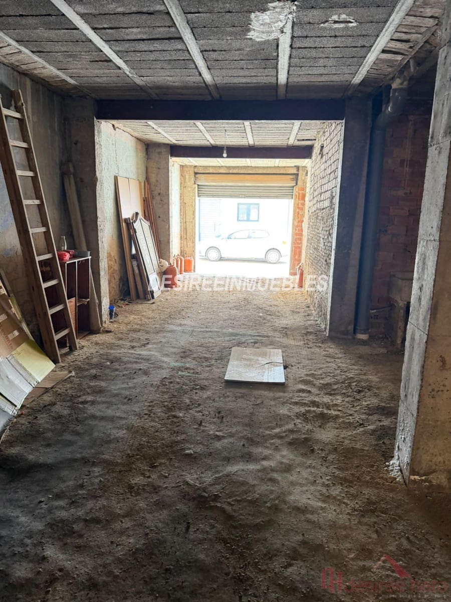 Local Comercial en Manises en venta - 450.000 € (Ref: 10062938)