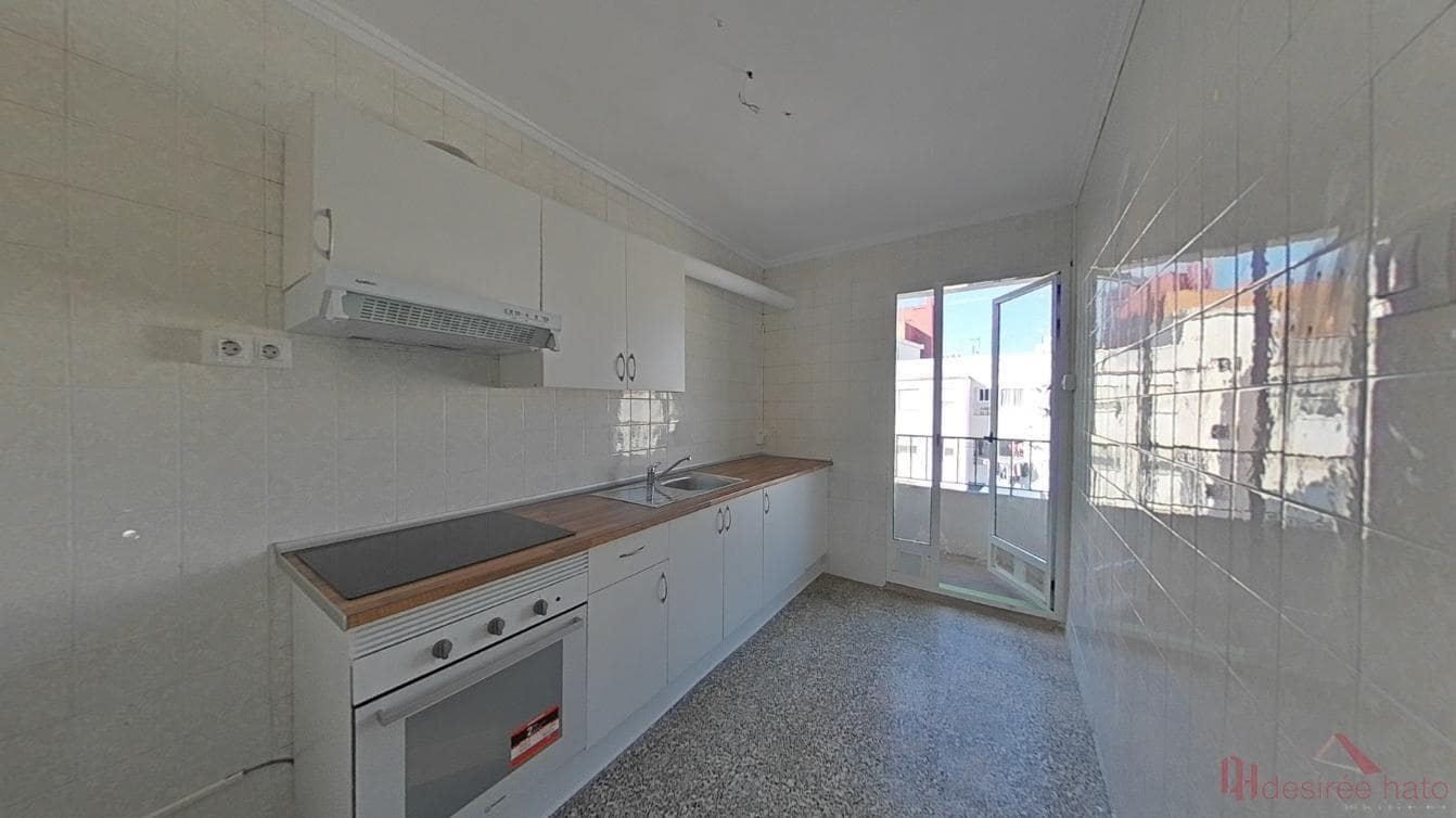 Piso de 3 habitaciones en València ciudad en venta - 199.000 € (Ref: 10075593)