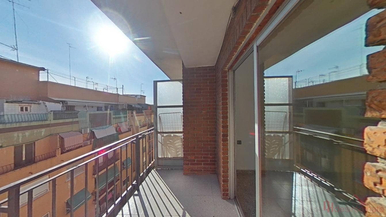 Piso de 3 habitaciones en València ciudad en venta - 199.000 € (Ref: 10075593)