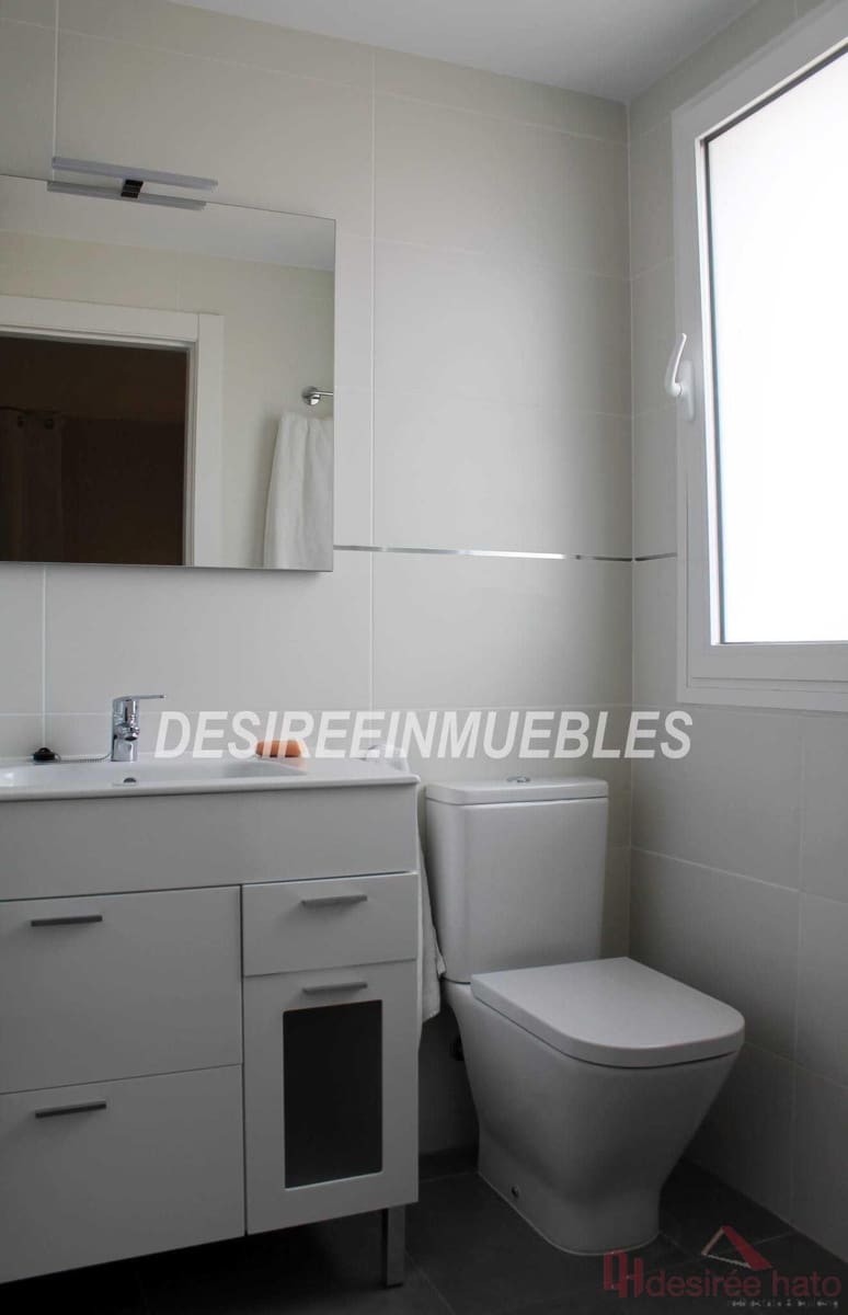 Penthouse de 2 chambres à louer à Valence ville avec garage - 2 000 € (Ref: 10081117)