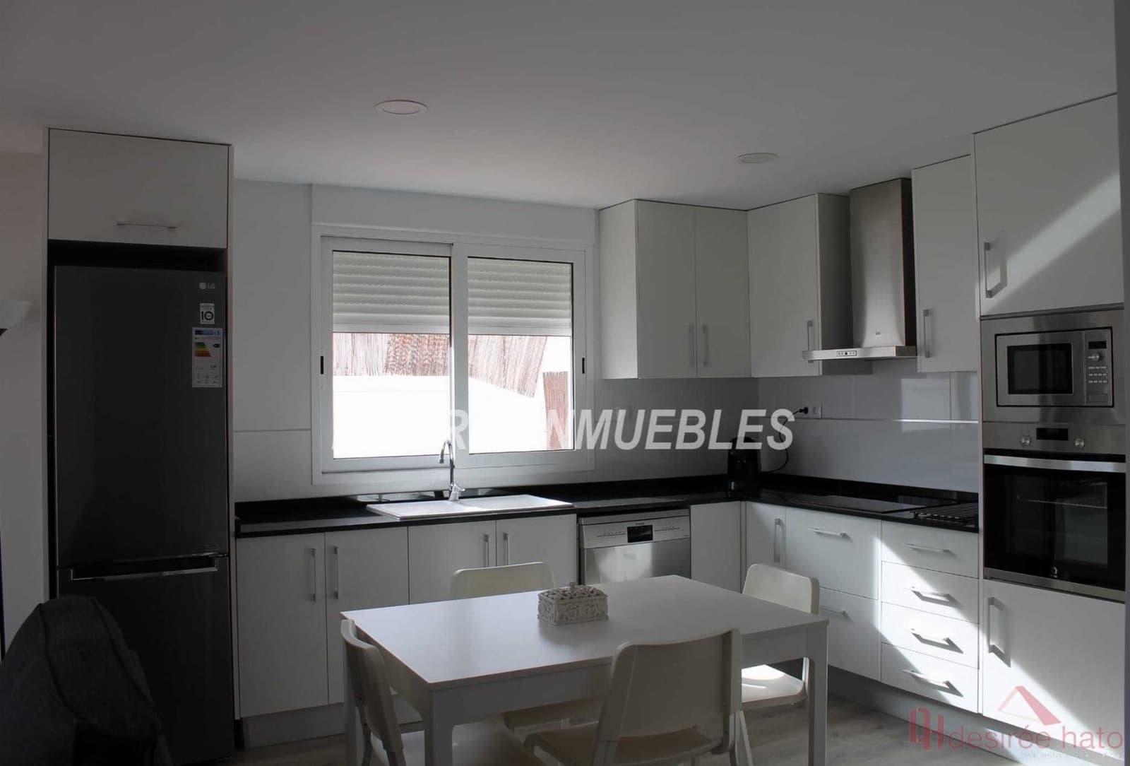 Penthouse de 2 chambres à louer à Valence ville avec garage - 2 000 € (Ref: 10081117)