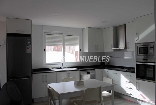 Ático de 2 habitaciones en Albors, València ciudad en alquiler con garaje - 2.000 € (Ref: 10081117)
