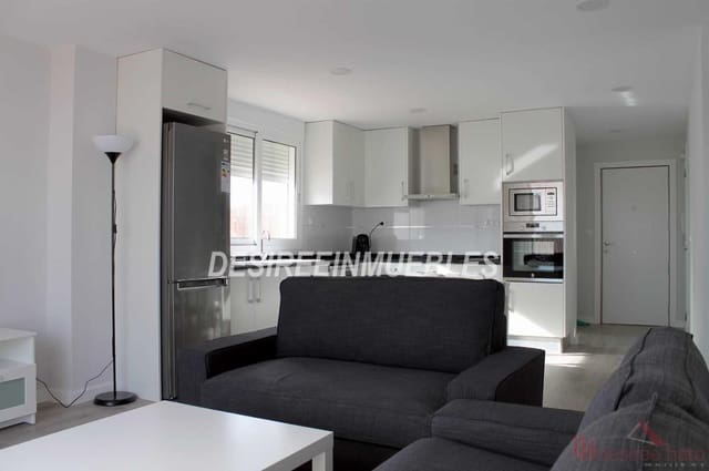 Ático de 2 habitaciones en Albors, València ciudad en alquiler con garaje - 2.000 € (Ref: 10081117)