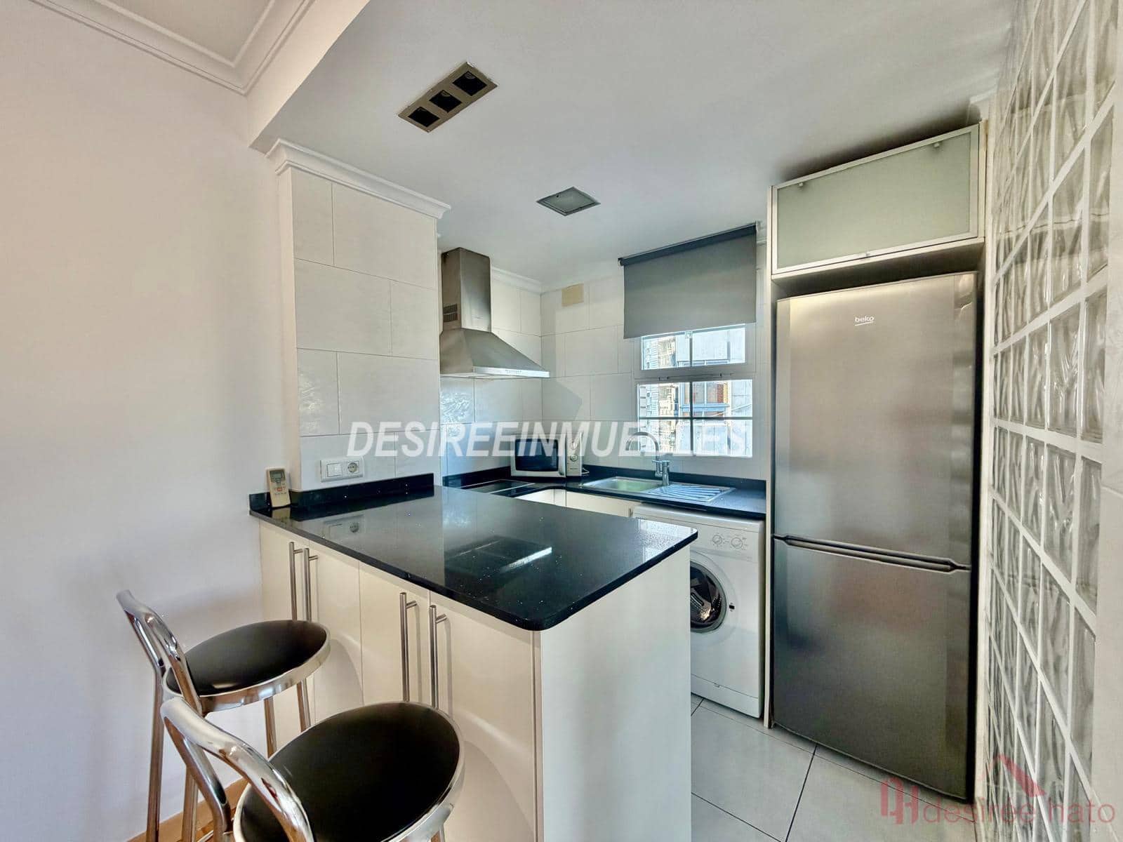 1 soverom Leilighet til leie i Valencia by med garasje - € 1 200 (Ref: 10118195)