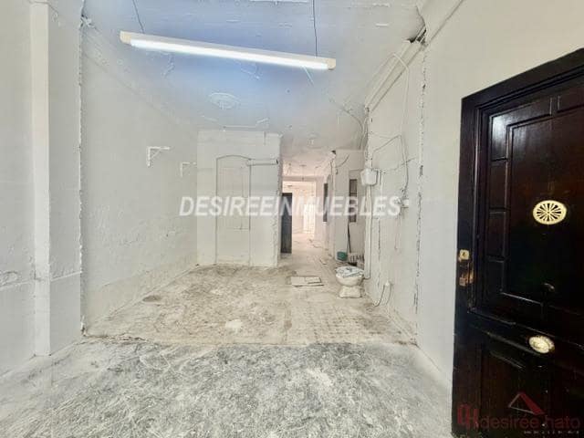 1 makuuhuone Kaupallinen vuokrattavana paikassa La Gran Via, Valencia kaupunki - 3 000 € (Ref: 10129357)