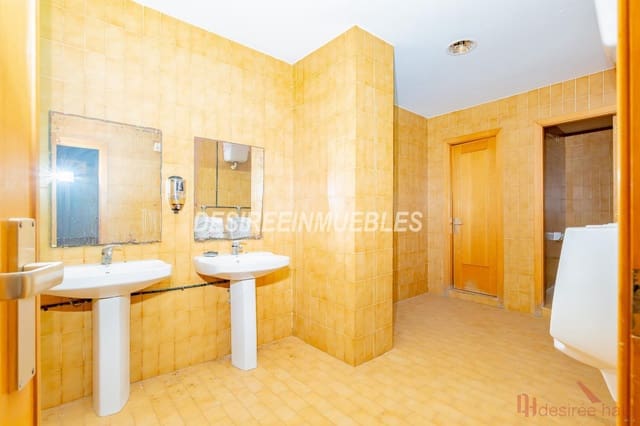 1 slaapkamer Commercieel te koop in Moncada - € 543.000 (Ref: 10160655)