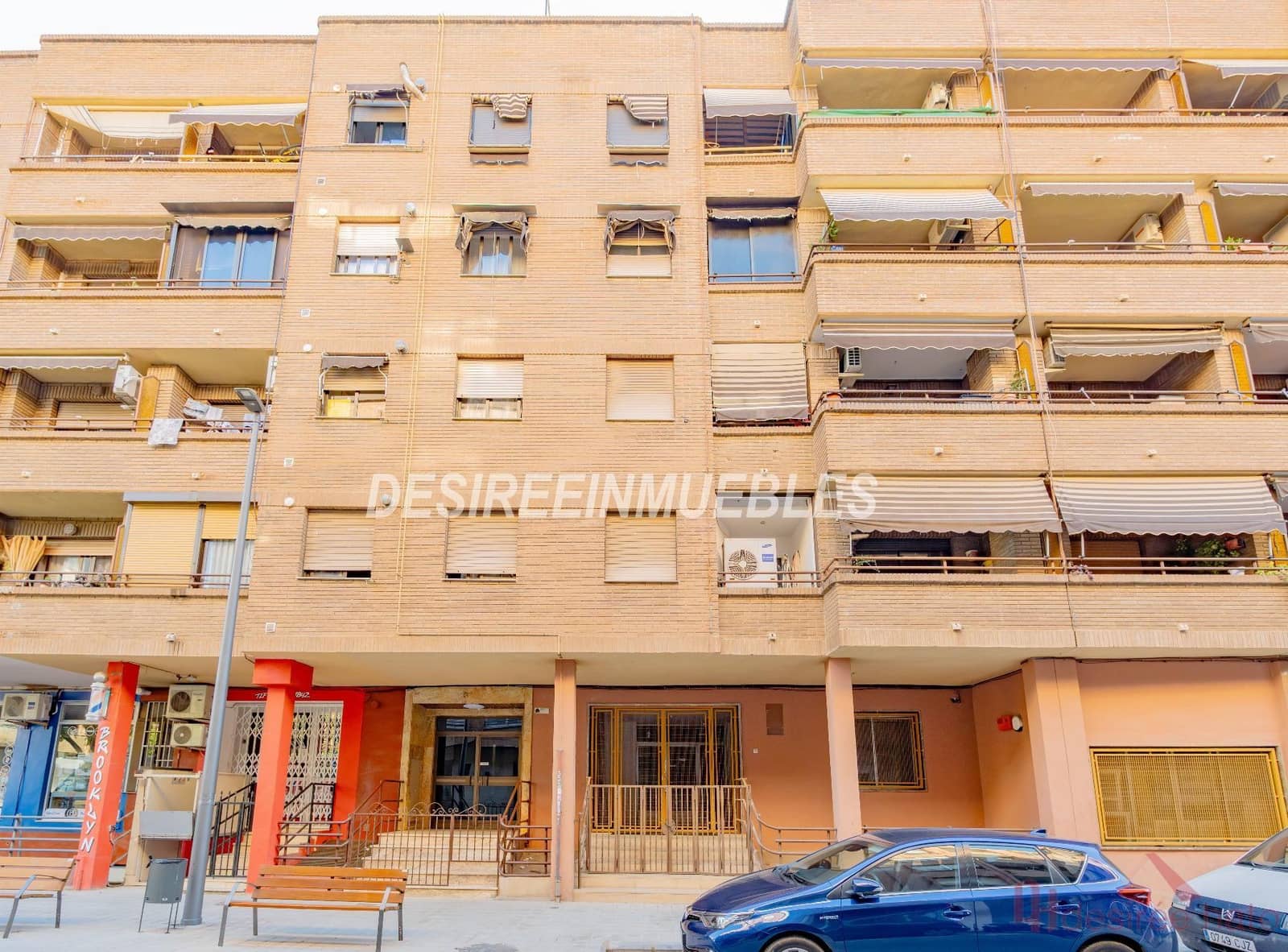 1 bedroom Commercial for sale in Moncada - € 543,000 (Ref: 10160655)
